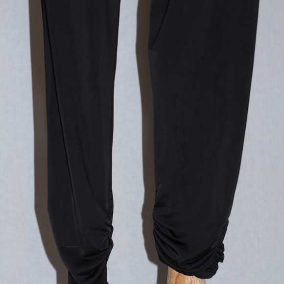 Black Halter Jumper w/ Pockets - Picture 3 of 10